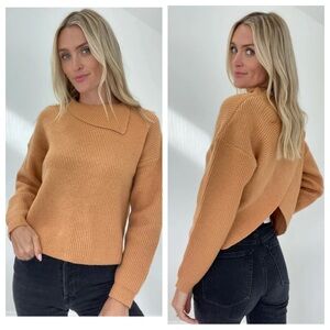 Six/fifty rae foldover sweater in butternut squash color Size Medium MSRP $108